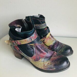 L'Artiste Spring Step Shazzam Navy Multicolored Ankle Boots Size US 8.5 EU 39